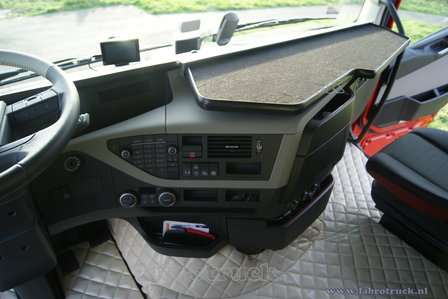 Dashboardtafel geschikt voor VOLVO FH 4 na 2013 lang EXTRA LAAG ZWART 