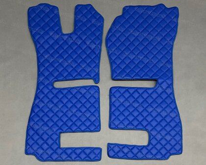 Sale! Vloermatten geschikt voor SCANIA R STREAMLINE  2013 t/m 2015  doorgestikt lederlook (vierkantjes), oud kobaltblauw P7 (passagierstoel is een vastestoel).  