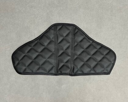 OP IS OP! Stuurkolom hoes geschikt voor SCANIA STREAMLINE b.j na 2013 , doorgestikte lederlook zwart P1 met zwarte stiksels.
