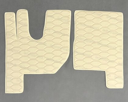 VOORRAAD VOORDEEL: 3-delige set tunnelhoes (let op! kleine vlekje-kijk foto&#039;s) met vloermatten geschikt voor RENAULT T (HOGE TUNNEL !), midden patroon horizontaal lederlook beige LH48 doorgestikt met chocoladebruine stiksels. Logo optioneel.