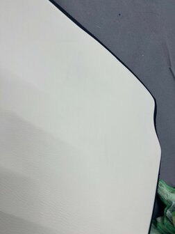 SALE! 5 delige set geschikt voor DAF XF euro 6 2013 t/m 2017, tunnelhoes (let op, lederlook met verkleuringen) + dashboard matjes + onder de stoel covers deens blauw met crem&eacute; lederlook. Logo optioneel.
