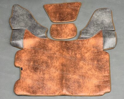 SALE! 3 delige set geschikt voor DAF XF euro 6 2013 t/m 2017, tunnelhoes + dashboard matjes, volledig PRIT, zijkanten prit oud paper dust T32, middenstuk oud oranje T33. Logo optioneel.