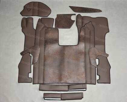 SALE! 10 delige set geschikt voor SCANIA R next generation. Tunnelhoes (logo optioneel)  L25/ T21+ Vloermatten (klapstoel) L25 + onder de stoel covers L25+ stuurkolom L25+ dashbordplankjes T21 + deurpanelen