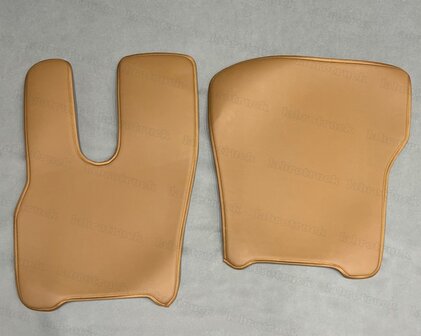 Vloermatten geschikt voor DAF XD ( Dag cabine)  glad lederlook bruin L4 (vaste stoel).