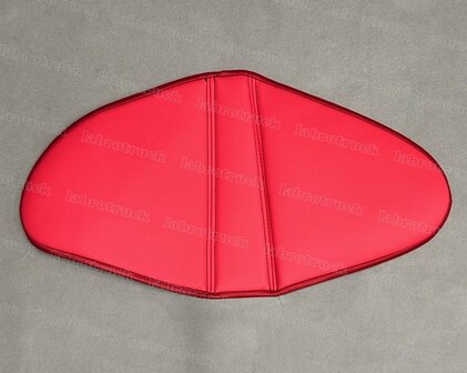 OP IS OP! Stuurkolom hoes geschikt voor DAF 105 XF, DAF XF EURO 6 (t/m 2022) glad lederlook OUD rood L9 met zwarte stiksels.