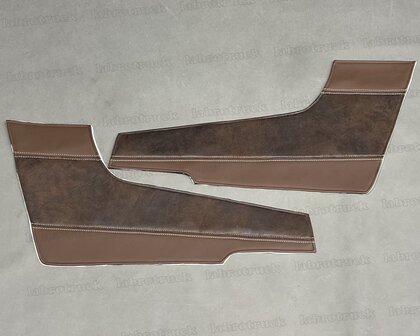 Deurbekleiding DuoColor geschikt voor VOLVO FH4/5 glad lederlook, zijkanten chocoladebruin L21, middenstuk PRIT chocoladebruin T21, cappuccino stiksels.