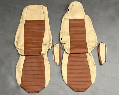 SALE! Stoelhoezen geschikt voor SCANIA na 2013 passagiersstoel een vaste stoel  - Zijkanten: oud cappuccino L5, middenstuk dubbel rechtgestikt: oud cognacbruin L3, stikseles: cappuccino , met borduring.