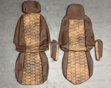 SALE! Stoelhoezen geschikt voor SCANIA MODEL 3 na 2013 passagiersstoel een KLAPSTOEL  - Zijkanten: oud chocoladebruin L20, middenstuk: PRIT patroon horizontaal bruin TH4, stikseles: zand, borduring:zand