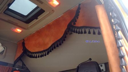 Bovenbed gordijn met luxe kwasten