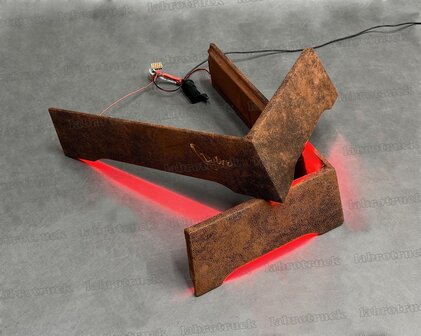 Set stoelhoeken geschikt voor een SCANIA STREAMLINE R, G passagiersstoel is een LUXE STOEL,  pritstof T3 cognacbruin, rode ledverlichting, met logo.