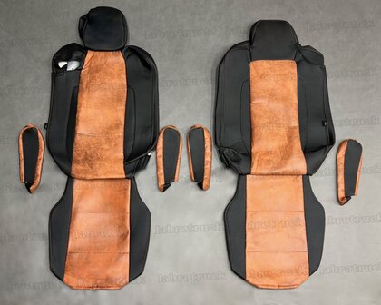 Stoelhoezen geschikt voor RENAULT T HALF LEDERLOOK