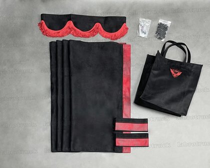 ACTIE! Set zijgordijnen zwart SP1 met rood prit rant T9 + zwarte raamband type 1. Labro tas of sierkussen naar keuze