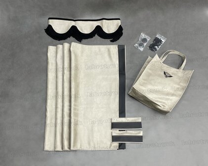 ACTIE! Set zijgordijnen steenbeige SP41 met zwart lederlook rant L1 + raamband type 1. Labro tas of sierkussen naar keuze