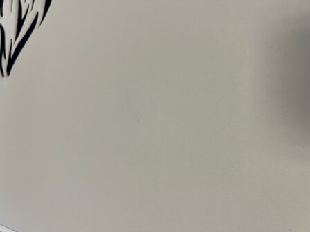 💥OP IS OP! Tunnelhoes met onder de stoel covers in een deel (let op, met kleine verkleuringen op de lederlook), geschikt voor MAN TGX vanaf 2021.Zijkanten prit beige T48, middenstuk glad lederlook beige L48. Zwarte logo en stiksels. Let op! Zonder uitsparing voor de handrem!!