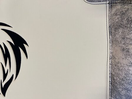 💥OP IS OP! Tunnelhoes met onder de stoel covers in een deel (let op, met kleine verkleuringen op de lederlook), geschikt voor MAN TGX vanaf 2021.Zijkanten prit beige T48, middenstuk glad lederlook beige L48. Zwarte logo en stiksels. Let op! Zonder uitsparing voor de handrem!!