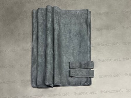 SHOWROOMMODEL! Zijgordijnen (met embrasses) Labro Stof met uitsparing voor camerasysteem MAN TGX NEW GEN maat 90 cm x 240 cm, kleur antraciet SP17.