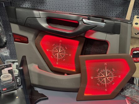 Deurpanelen geschikt voor Scania R/S Next Generation &ndash; met of zonder LED-verlichting