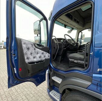 T16 Prit stof licht gris 