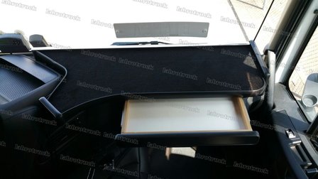 Dashboardtafel IVECO S -WAY, HI-WAY met schuifla/zwart (lang)  2013 t/m 2023 