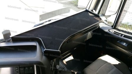 Dashboardtafel IVECO S -WAY, HI-WAY met schuifla/zwart (lang)  2013 t/m 2023 