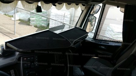 Dashboardtafel IVECO HI-WAY, S-WAY  MIDDEN TAFEL /zwart 2013 t/m 2023 