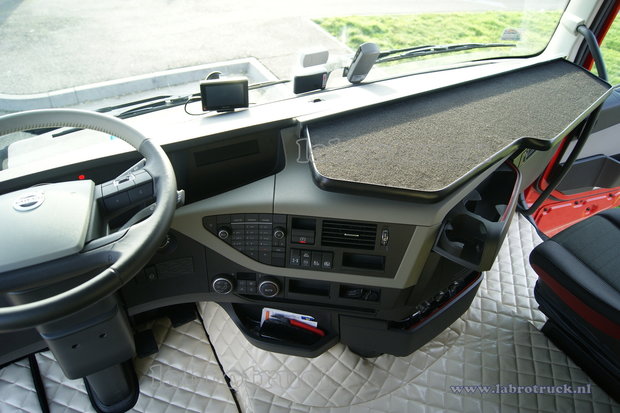 Dashboardtafel geschikt voor VOLVO FH 5 / FH 4 na 2013 lang EXTRA LAAG ZWART 