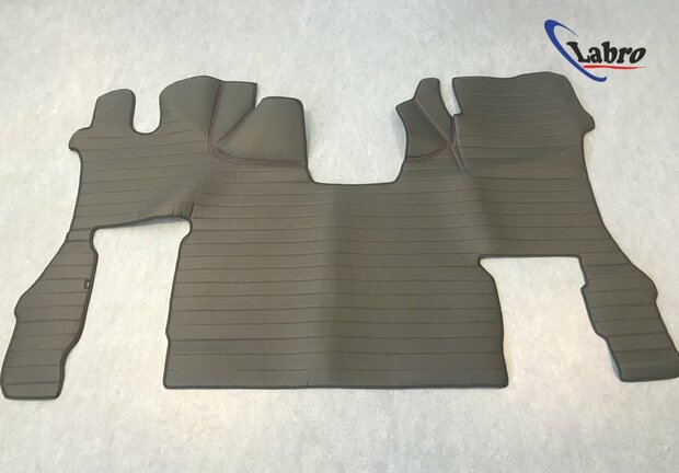 Tunnelhoes geschikt voor SCANIA S doorgestikt lederlook