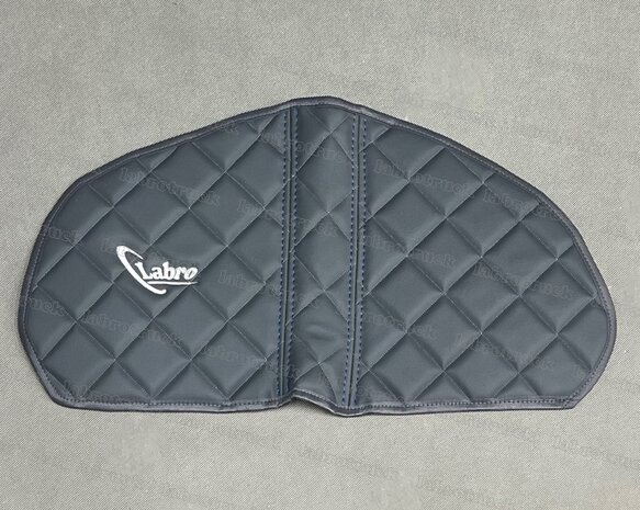 Stuurkolom hoes vierkantjes doorgstikt lederlook geschikt voor  VOLVO FH 5 / FH 4