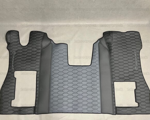 NIEUW ! Tunnelhoes & Vloermatten - Compleet in &eacute;&eacute;n stuk geschikt voor SCANIA R NEXT doorgestikt lederlook