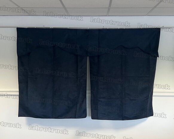 OP IS OP! Tussengordijn CLASSIC 140 cm kleur oud donkerblauw SP11  (zonder franjes). Let op: oogt lichter in het echt!