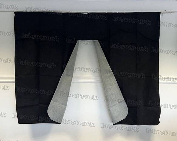 OP IS OP! Tussengordijn CLASSIC 170 cm kleur zwart  (zonder franjes). Let op, witte achterkant!