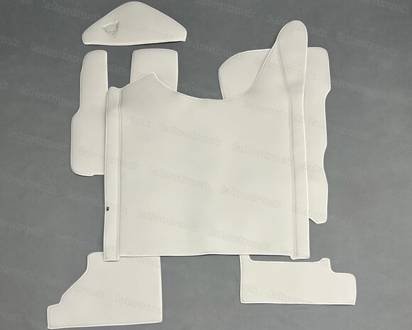 Actie set 4 delige set tunnelhoes + vloermatten (KLAPSTOEL) + stuurkolom geschikt voor DAF XG/XG+. NIEUWE KLEUR! Volledig glad lederlook  steenbeige / greige L41