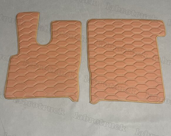 Set vloermatten geschikt voor DAF XF EURO 6 (2013 t/m 2021) doorgestikt lederlook cognacbruin L3 PATROON nr.2