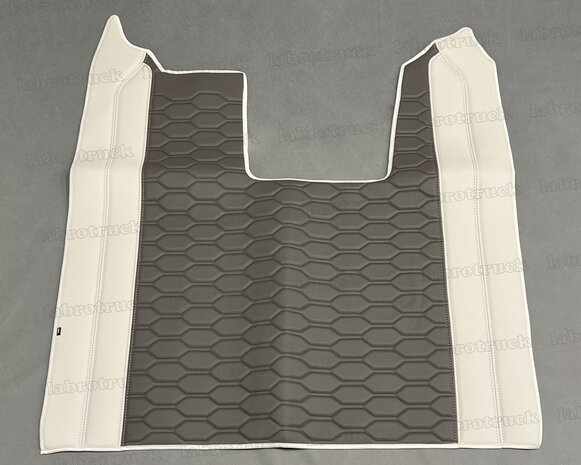 Tunnelhoes (logo optioneel)  geschikt voor SCANIA R next generation, zijkanten steenbeige/greige L41 met donker paper dust L65 doorgestikte middenstuk patroon nr.2 gestikt met zwarte stiksels . Logo optioneel!