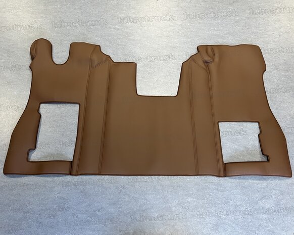 ACTIE PRIJS! Tunnelhoes & Vloermatten - Compleet in één stuk geschikt voor SCANIA R NEXT (KLAPSTOEL) , volledig glad lederlook chocoladebruin L21 met chocoladebruin stiksels. Logo optioneel!