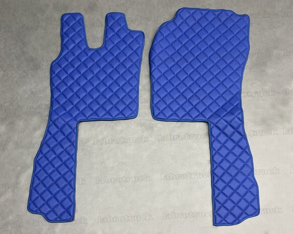 💥OP is OP! Set vloermatten set geschikt voor SCANIA R2 /G 2009 t/m 2012 LABRO SERIE (LUXE STOEL), doorgestikt lederlook (vierkantjes) oud kobaltblauw P7, logo optioneel.