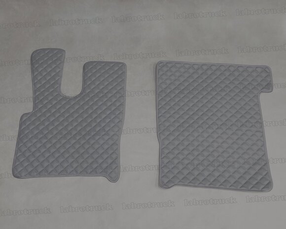 💥OP is OP! Set vloermatten geschikt voor DAF XF EURO 6 (2013 t/m 2021) doorgestikt lederlook (kleine vierkantjes) oud antraciet P2.