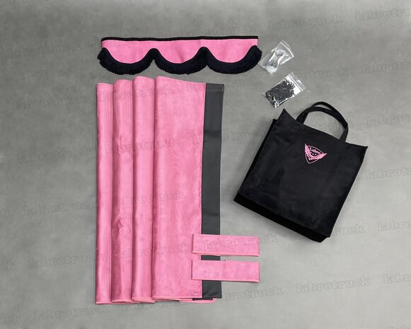ACTIE! set zijgordijnen roze SP12 met zwart lederlook rant L1+ raamband type 1. Labro tas of sierkussen naar keuze