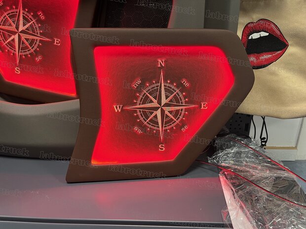 Deurpanelen geschikt voor Scania R/S Next Generation &ndash; met of zonder LED-verlichting