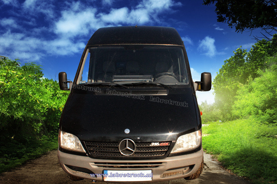 Dashboardtafels-BUSSEN--en-BESTELWAGEN